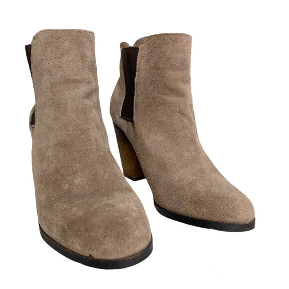 Vince Camuto Hessa Boots Suede Slip On Chelsea Ankle Ombre Heel Tan Size 8.5B - Picture 9 of 9